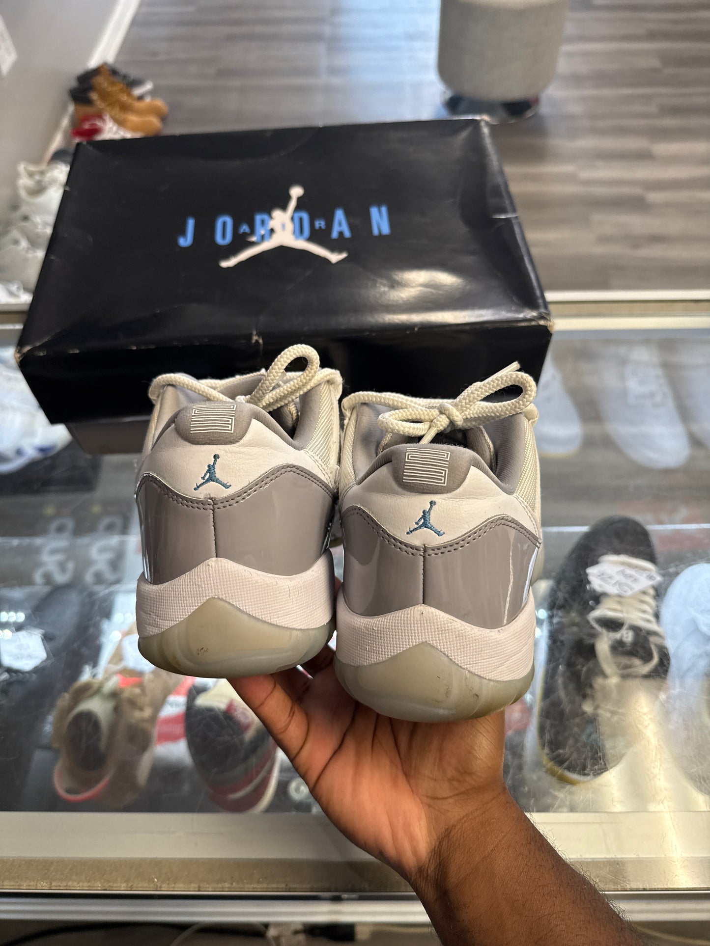 Jordan 11 Low ‘Cement Grey’